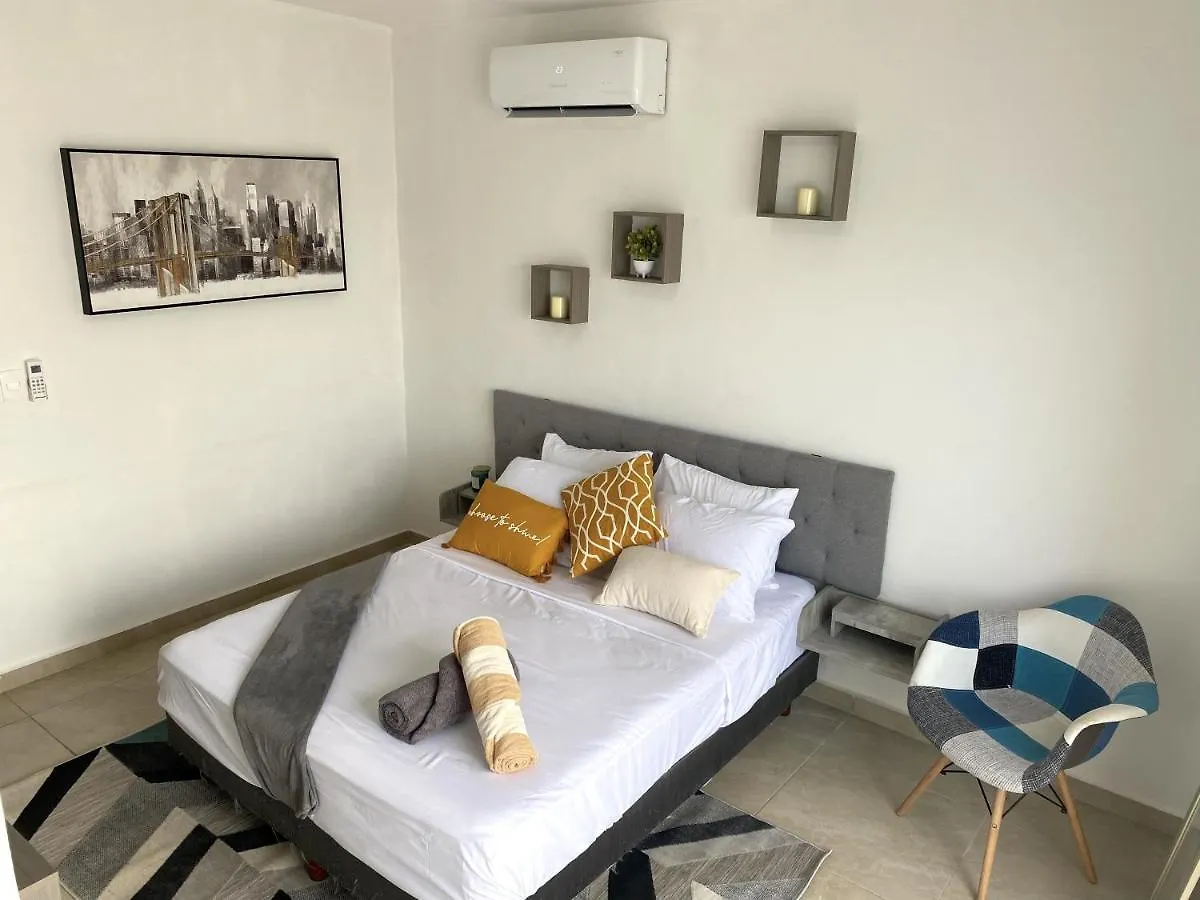 Villa Casa Familiar Cerca De La Playa Con Terraza Privada Cancún
